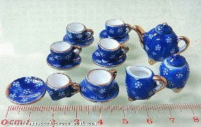 日輝實(shí)業(yè)公司 進(jìn)口黏土材料批發(fā)及零售 袖珍玩具 袖珍瓷器 情景檔架 黏土課程包班等